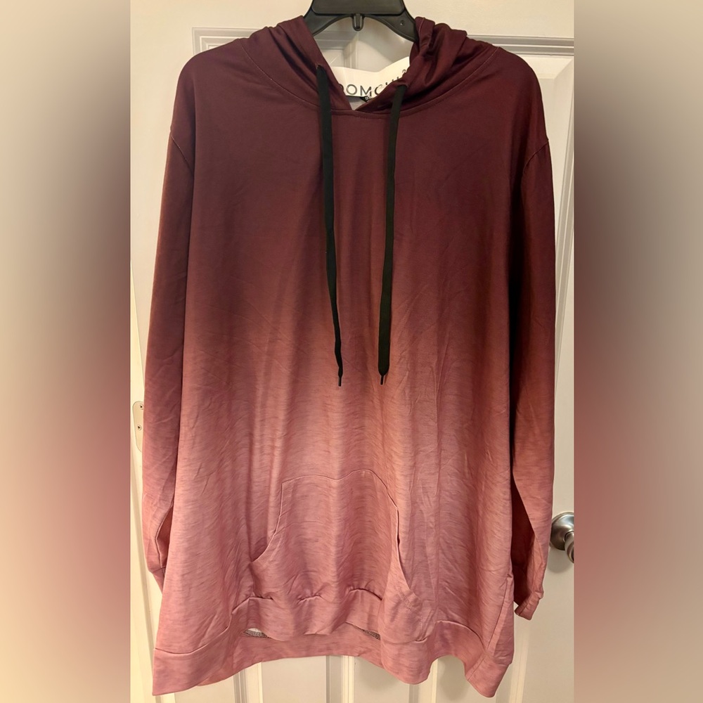 Women’s hooded pink ombré long sleeve shirt